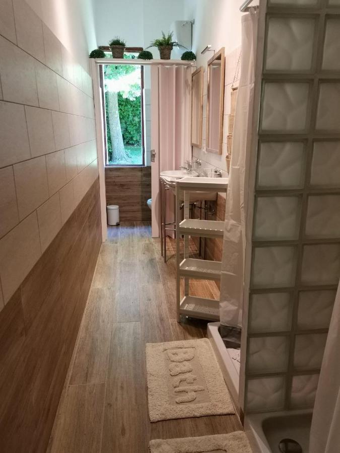 Al Centesimo Chilometro - Ristoro Del Pellegrino Hostel Montefiascone Ngoại thất bức ảnh